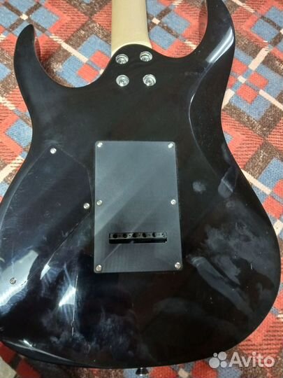 Электрогитара