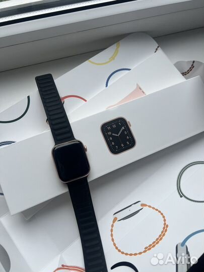 Apple Watch SE 44mm