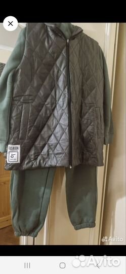 Женский спортивный костюм тройка