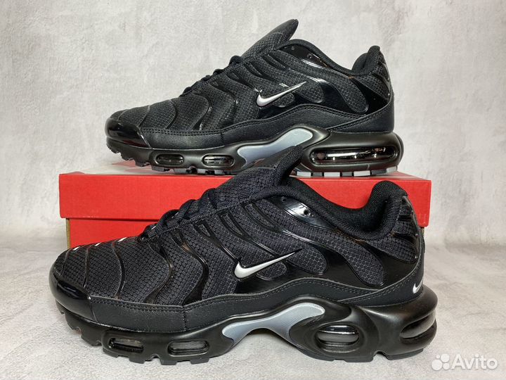 Кроссовки Nike Air Max Tn Plus