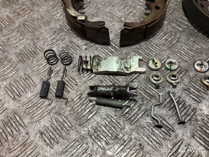 Ремкомплект стояночного тормоза Toyota Camry V50