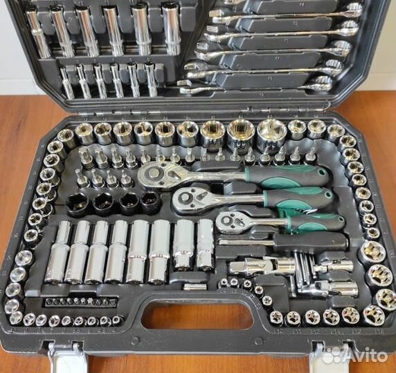 Набор инструментов 151 предмет