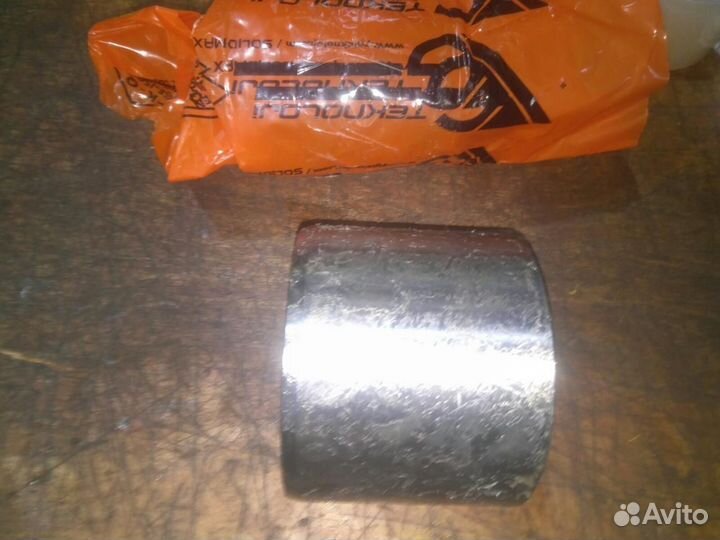 Втулка ек-270.02.00.101-06