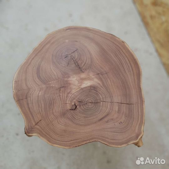 Карагач,Орех крупные спилы