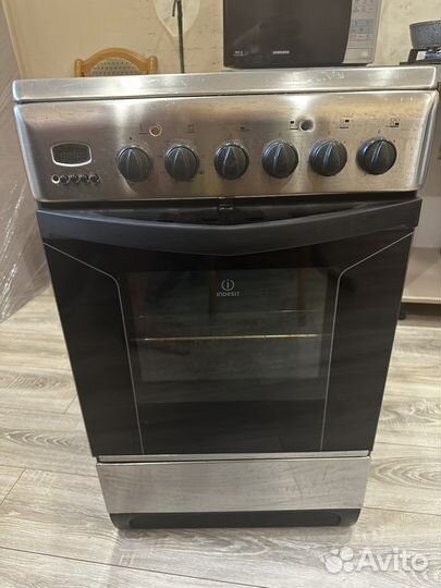 Плита электрическая indesit стеклокерамика