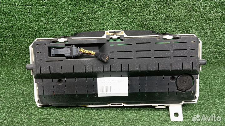 Панель приборов Land Rover Range Rover