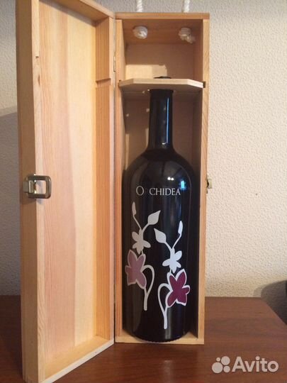 Подарочная деревянная коробка-футляр для бутылки