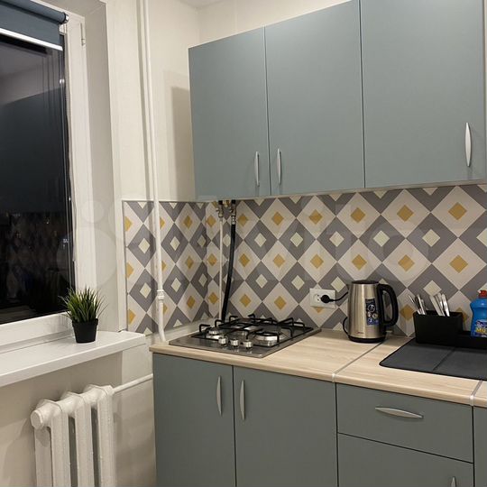 2-к. квартира, 42 м², 3/5 эт.