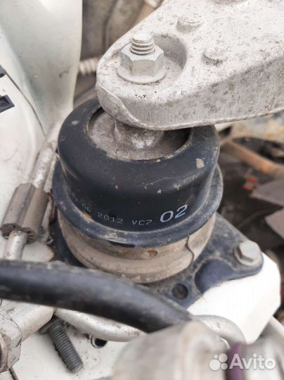 Подушка двигателя Skoda fabia 2 1.2 cgpa