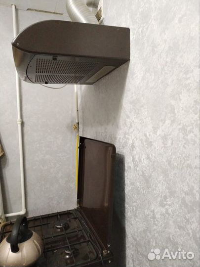 Плита газовая и вытяжка