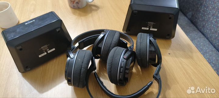 Беспроводные наушники Sony tmr-rf855r пара