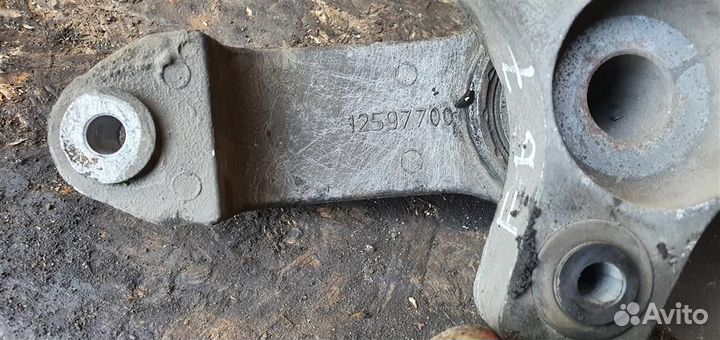 Кронштейн термомуфты Cadillac SRX 1 2003-2009