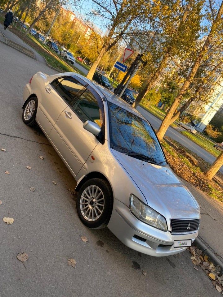 Mitsubishi Lancer Cedia: фото владельца