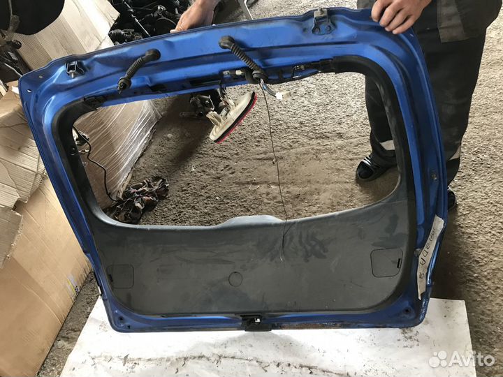 Крышка багажника (дверь задка) мазда 3 MPS хэтчбэк