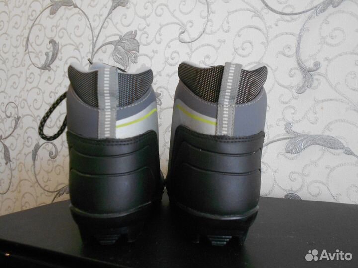 Лыжные ботинки Atemi р.38