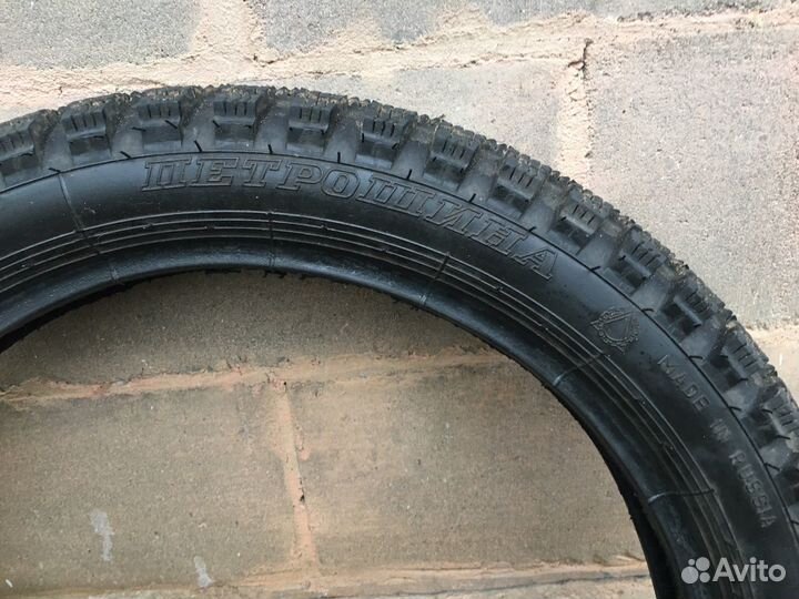 Покрышка на мотоцикл 18