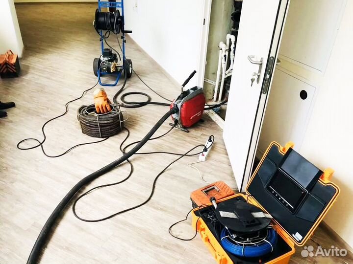 Устранение засоров Прочистка канализации Сантехник