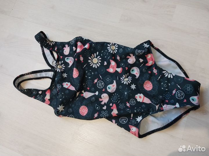 Купальник для девочки 140 новый