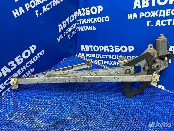 Передний правый стеклоподъемник Chevrolet Aveo