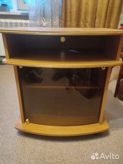 Тумба под телевизор