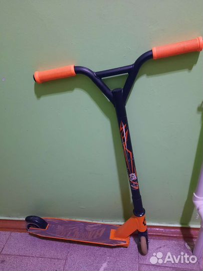 Трюковой самокат