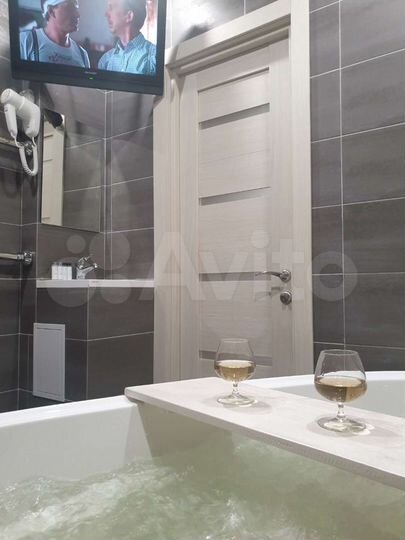 1-к. квартира, 38 м², 10/10 эт.