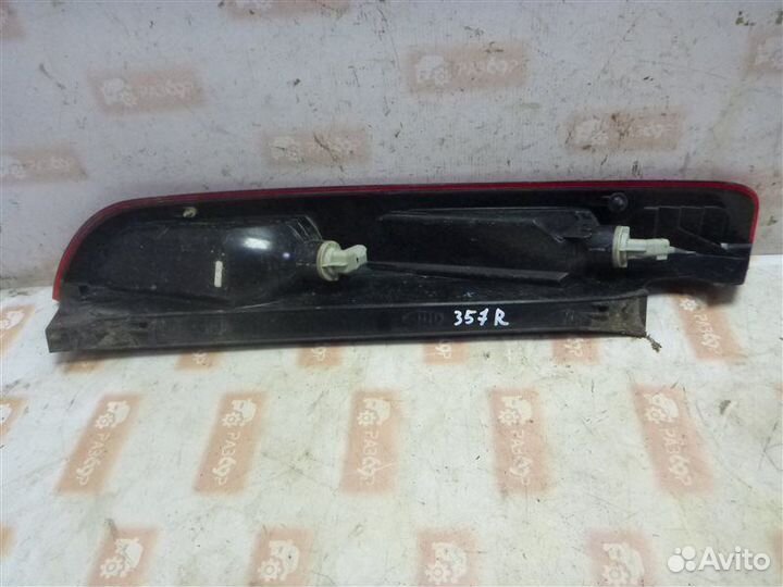 Фонарь задний правый Ford Focus CB4 shdc 2007