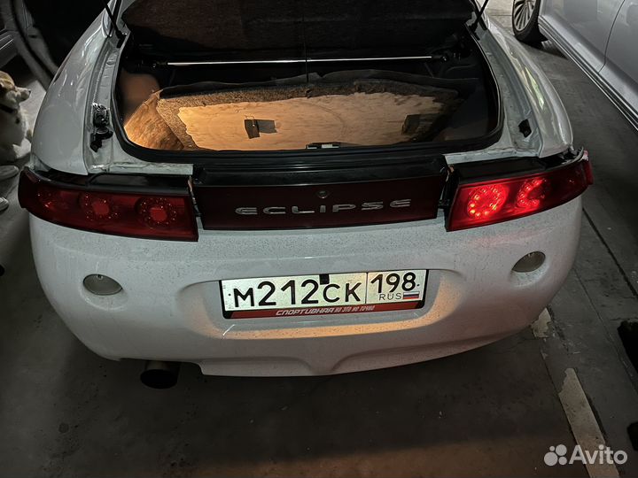 Задние фонари Mitsubishi Eclipse