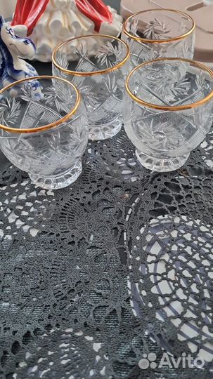 Набор стаканов и графин