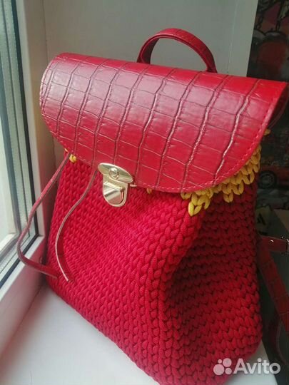 Рюкзаки вязанные