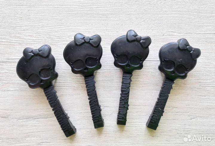 Расчёски monster high