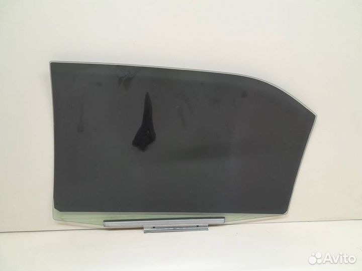 Стекло двери задней правой Toyota Camry V50 2011-2