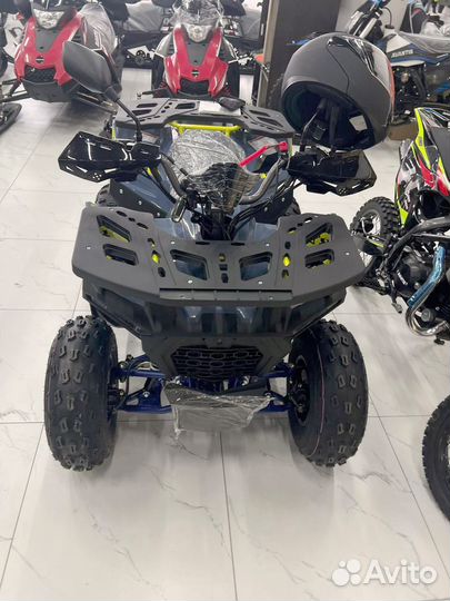 Детский квадроцикл Авантис 8 в отличном состоянии