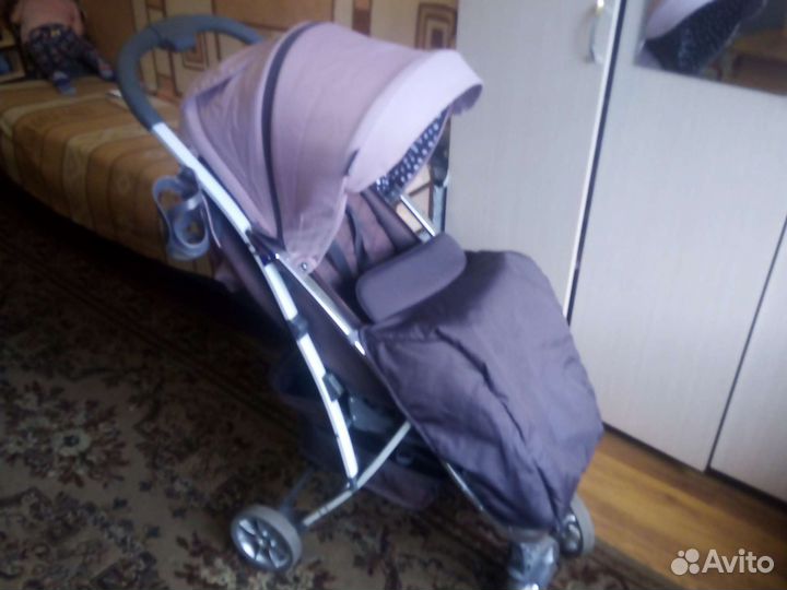 Прогулочная коляска