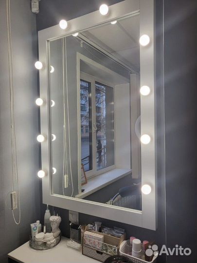 Зеркало с подсветкой