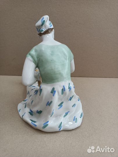 Статуэтка На этюдах Дулево