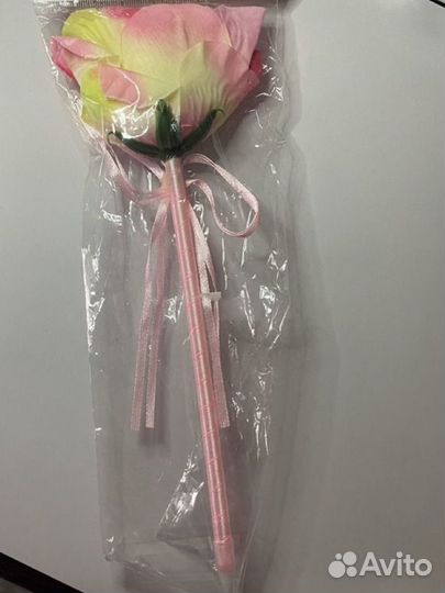 Ручка-роза