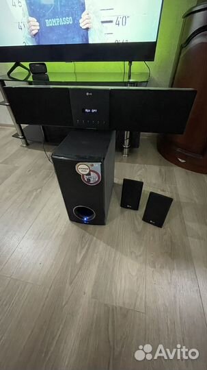 Саундбар lg