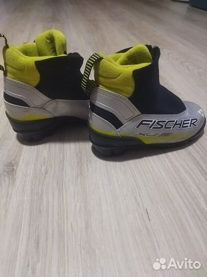 Лыжные ботинки fischer детские