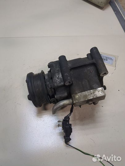 Компрессор кондиционера Ford Focus 1, 2003