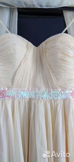 Вечернее платье