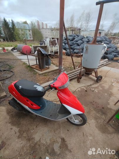 Скутер Honda dio