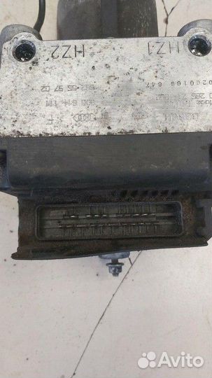 Блок ABS (насос) Audi 80