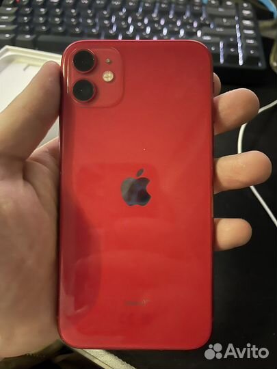 iPhone 11 128 red
