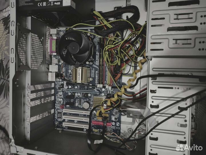Видеокартаgeforce GT720 2GB