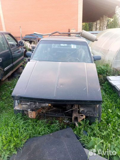 Капот Chevrolet Blazer S10 4.3