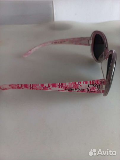 Солнцезащитные очки для девочки