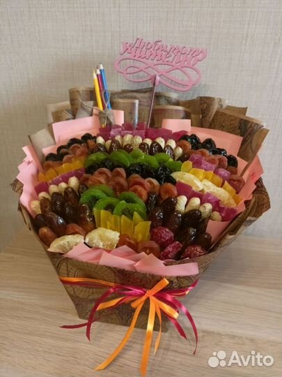 Съедобные букеты из сухофруктов