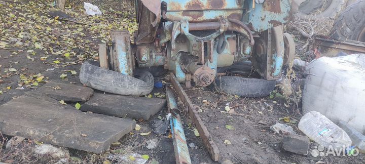 Запчасти на т 40