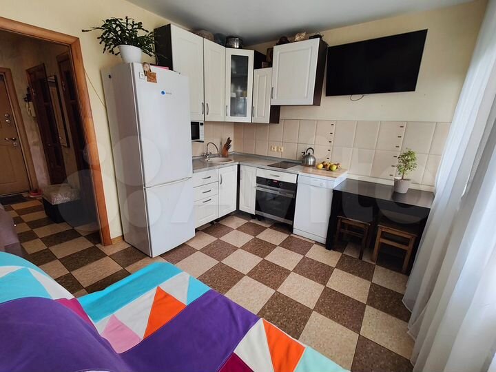 1-к. квартира, 40 м², 1/9 эт.